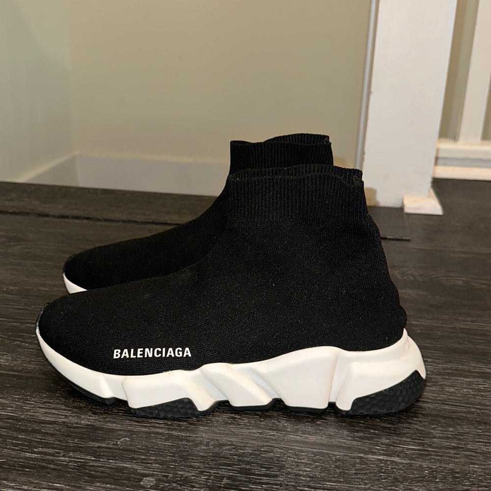 Speed Recycled Knit Sneaker in black knit, white and black sole unit